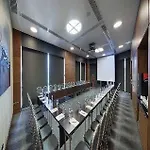 Hilton Garden Отель Корлу