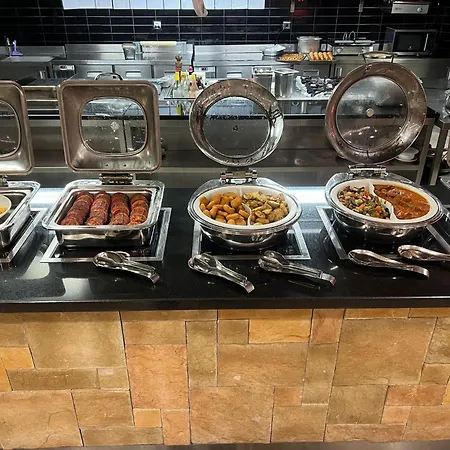 Ξενοδοχείο Hilton Garden Τσόρλου