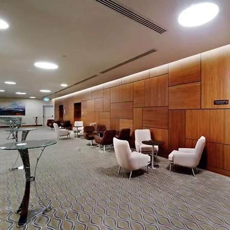 Hilton Garden 4*