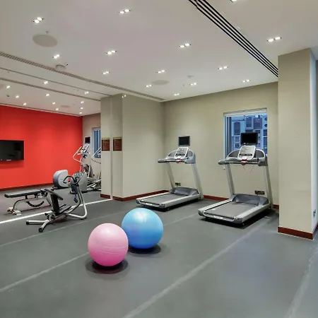 Hilton Garden Hotel 4*