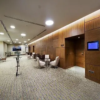 Hilton Garden 4*